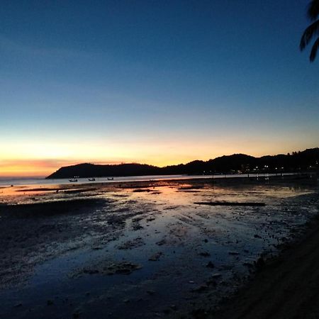 Right On The Beach House Villa Taling Ngam Beach Esterno foto